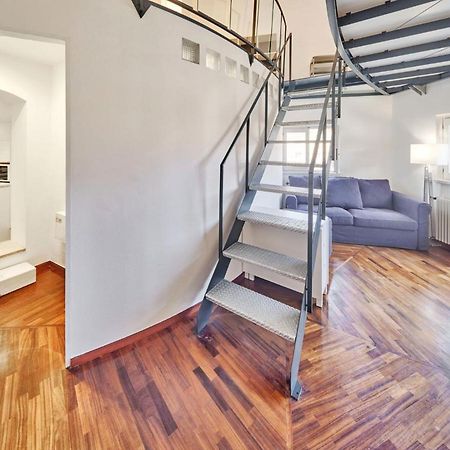 Splendid Apartment In The Historic Center Милан Экстерьер фото